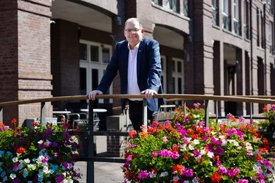 William is carnavalsprofessor en medisch wonder: ‘Soms protesteert mijn lichaam’