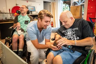 Timo stapte van de bouw over naar de zorg, zij-instromers welkom bij Zonhove in Son