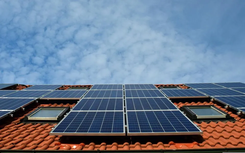 Kunnen die zonnepanelen op je dak nog uit? Vier zaken om rekening mee te houden