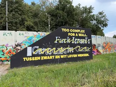 Weer een nieuwe boodschap in de Berenkuil, graffiti-battle nog niet gestreden