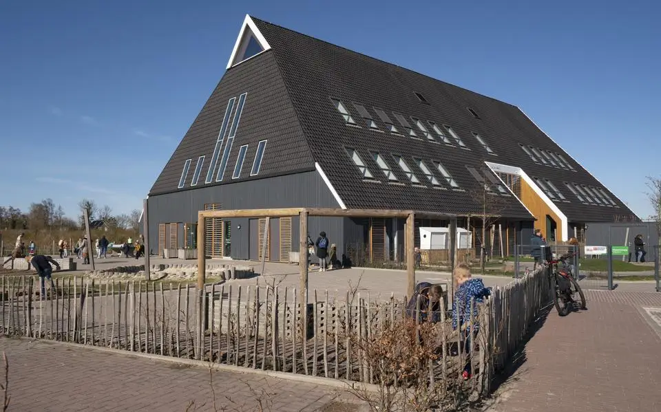 Meeste schoolgebouwen in Leeuwarden zijn toe aan renovatie of nieuwbouw. Kosten? 400 miljoen euro