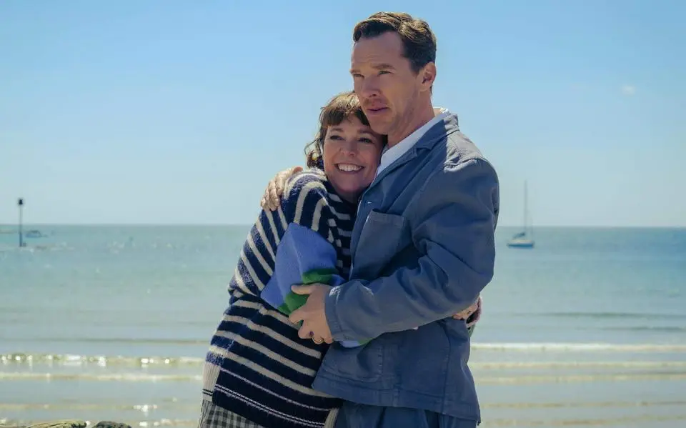 Olivia Colman en Benedict Cumberbatch hengelen naar Oscarnominaties met ’The Roses’ | ★★★★☆