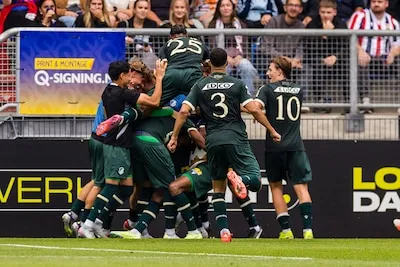Wéér een dreun voor Willem II: enorme flater betekent extreem late nederlaag