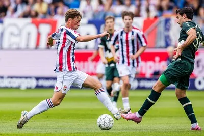 LIVE | Willem II jaagt na rust op openingstreffer tegen FC Eindhoven, Van Aalst mist grote kans