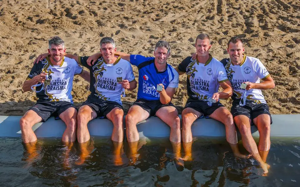 Het Fries kampioenschap is de ultieme viering van het fierljeppen: ‘Yllúzje fan ûnstjerlikens’