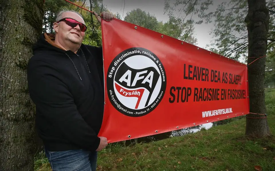 Friese Antifascistische Actie vreest verbod niet. ‘Het zal zo’n vaart niet lopen’