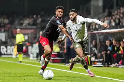 LIVE | Opluchting bij PSV, Saibari zorgt alsnog voor voorsprong in Rotterdam