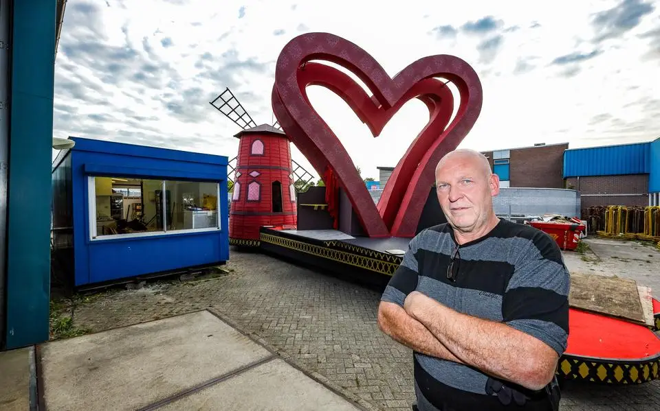 Albert uit Sint Nyk over vernieling bij praalwagen: ‘Dit is sa ûnnoazel, dit wie ús wurk’