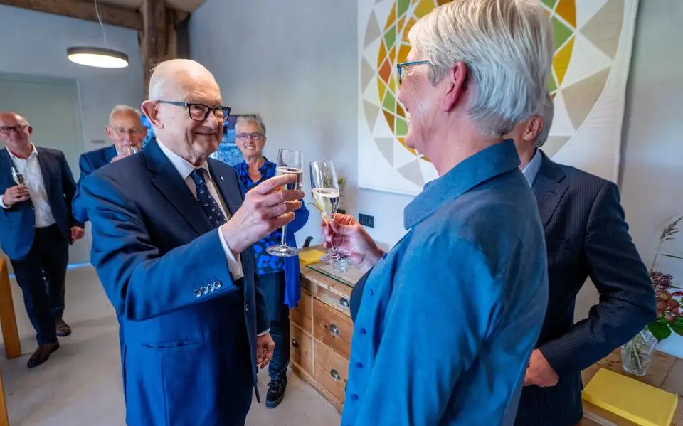 Waarom was Pieter van Vollenhoven te gast bij Nijkleaster in Hilaard?