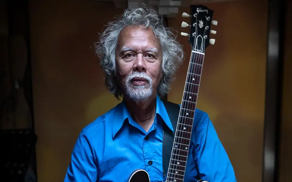 Erwin Java (69) brengt ode aan Freddie, Albert en B.B. King. ‘Een zoektocht naar zeggingskracht’