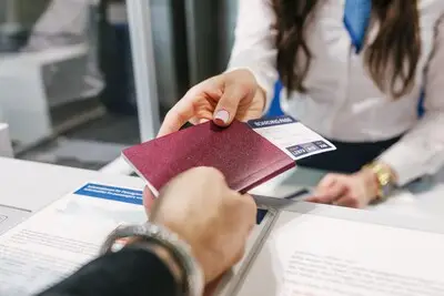Hoe paspoortcontroles binnen en buiten Schengen precies werken, en waarom je soms niets hoeft te laten zien