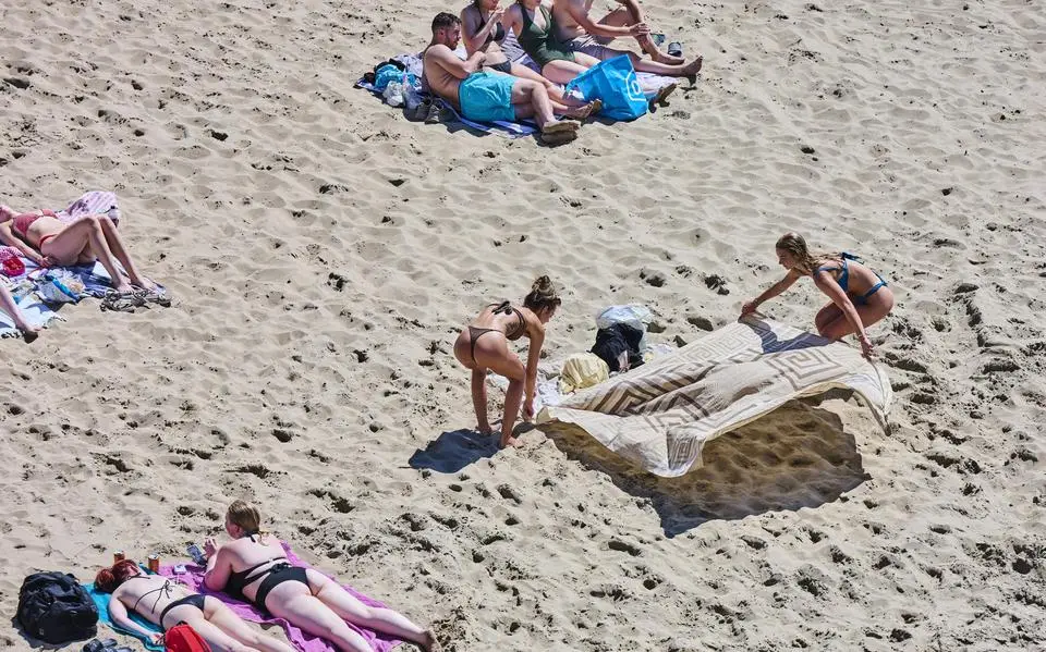 Nog even genieten: een zonnige en zomers warme dag, met hier en daar uitschieters tot 30 graden