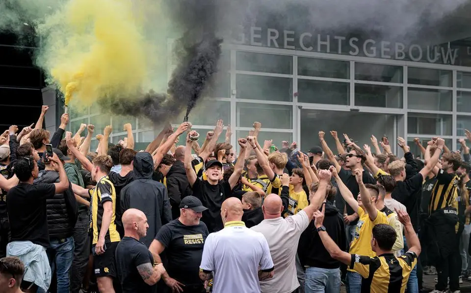 Vitesse krijgt proflicentie terug in hoger beroep