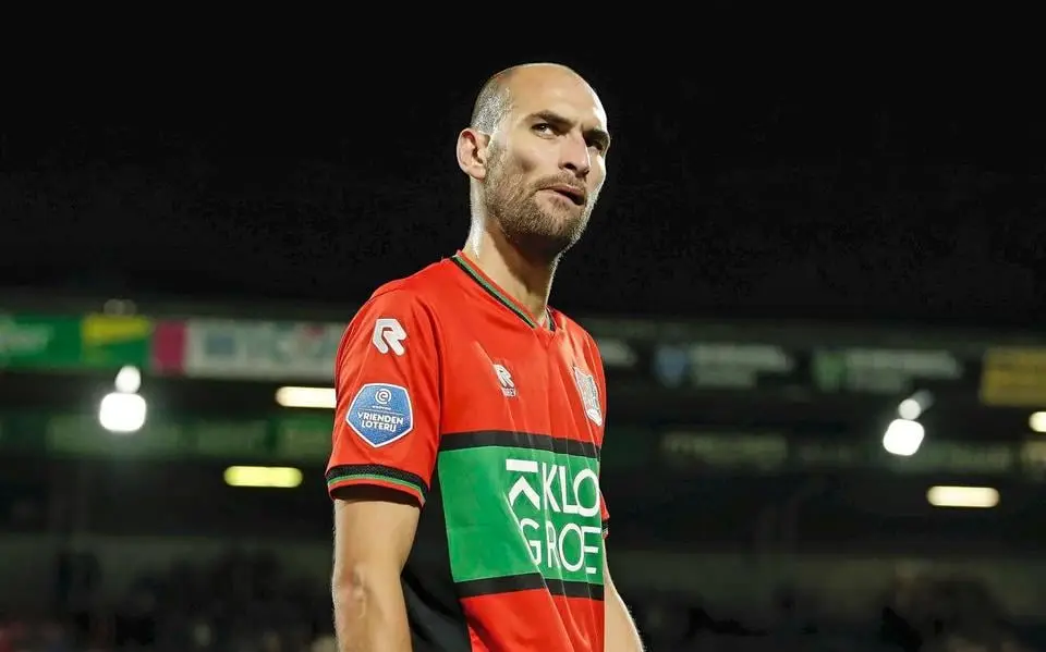 Bas Dost (36) beëindigt officieel voetbalcarrière