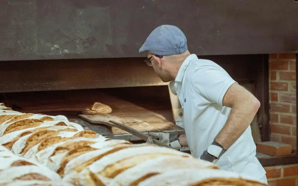 Verspillingsvrije week: drie recepten om minder brood weg te gooien