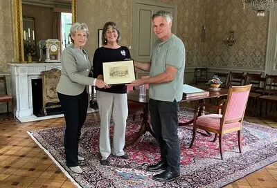Nieuwe aanwinst voor kasteel Geldrop; ets van Piet Hohmann