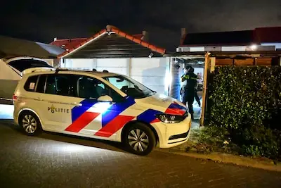 Man gewond bij steekpartij, twee aanhoudingen bij inval in Valkenswaard