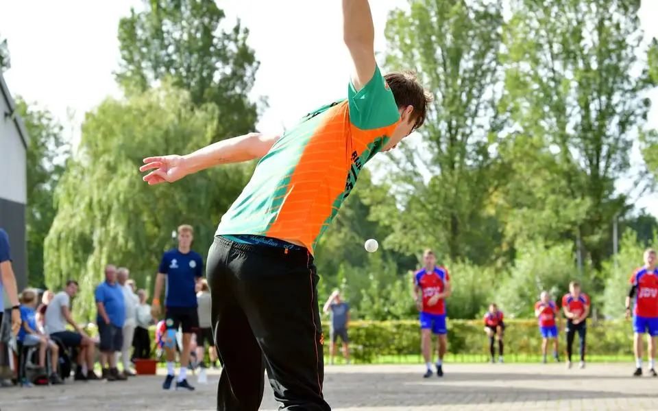Europese topkaatsers naar Bitgum voor Champions League Llargues: ‘De echte kaatsliefhebber wil dit zien’