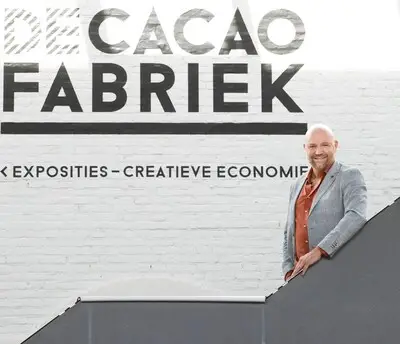 Samen de muziek van Rob de Nijs levend houden, dat is voor zanger Marcel wel een dingetje