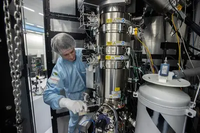 Stille gigant uit Eindhoven: microscopen van Thermo Fisher onmisbaar voor nieuwe medicijnen en microchips