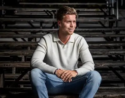 Gijs (27) heeft na zware strijd tegen kanker zijn leven weer terug, behalve dat wat hij het liefste doet