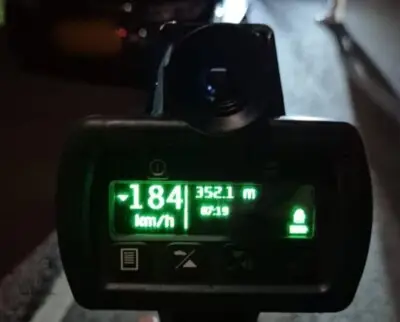 Tilburgse automobilist racet met 184 km/u over Bredaseweg: rijbewijs en auto ingenomen