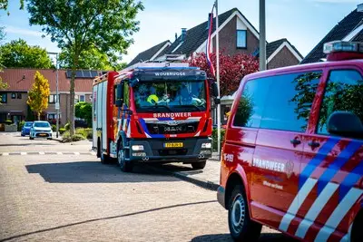 Jongetje (2) in Alphen enige tijd vermist, maar dan komt hij tijdens zoektocht gelukkig op loopfiets aan