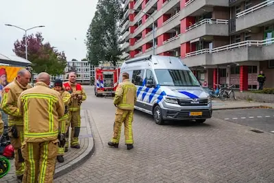 Tas met cobra’s gevonden onder balkon van flat in Eindhoven: pand deels ontruimd en meerdere straten afgezet