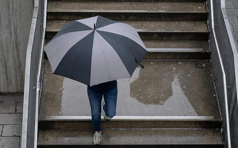 Wisselvallig weekend voor de deur: dagelijks buien, onweer maar ook zonnige momenten