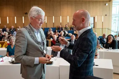 Theo Weterings benoemd tot eerste Hartmaker in Tilburg