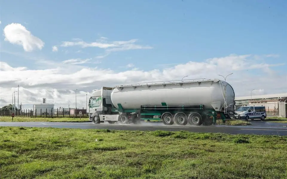 Als je vrachtwagens met zoet water nodig hebt zit je als boer niet op de goede plek | LC Commentaar
