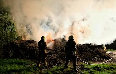 Rookwolken en geuroverlast in deel van Oost-Brabant door brand in Nuenen