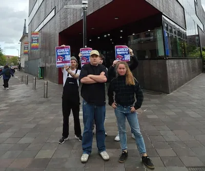 Jongeren protesteren met muziek tegen wooncrisis: ‘Wonen is geen luxe, maar een recht’