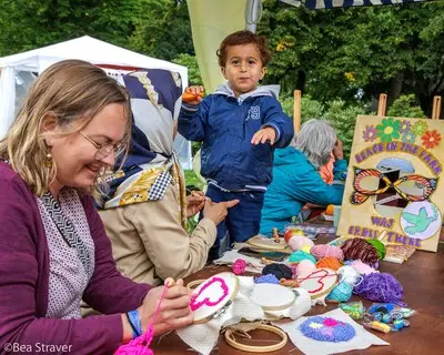 Vredesfestival met hapjes, livemuziek en meer: zo zag Peace in the Park in Eindhoven eruit
