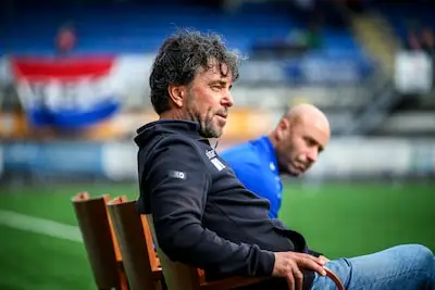 Voormalig RBC’er Jurriaan van Poelje doet met UNA oude liefde pijn: ‘Tuurlijk wil ik hier ooit terugkeren’