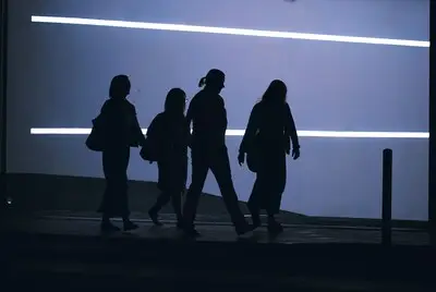 Binnenkort kun je meedoen aan deze bijzondere wandeling bij zonsopkomst in Eindhoven