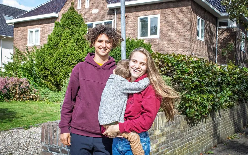 Eredivisie-topscorer Patrik Janáč en zijn gezin blij met levensstandaard in Leeuwarden. ‘Elke ochtend kijken wij op Funda’