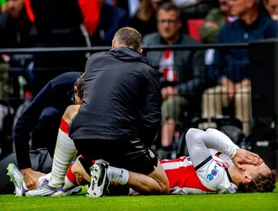 Bosz heeft slecht nieuws over Van Bommel bij PSV: ‘Het ziet er niet goed uit’