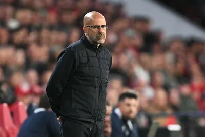 Peter Bosz baalt na belabberde start in de Champions League en vertelt over de nederlaag, de oorzaken, Boadu, Schouten en nog meer