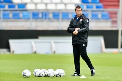 Voormalig PSV- en Willem II-scout wordt nieuwe trainer van Helmond Sport Onder 21