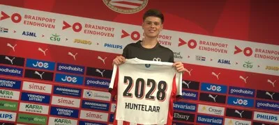 PSV legt zoon van Huntelaar definitief vast en betaalt vergoeding aan Vitesse