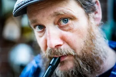 David Cornelissen (47) speelt weer op zijn ‘oude’ podium met de Veulpoepers: ‘Zijn voor mij muzikale helden’