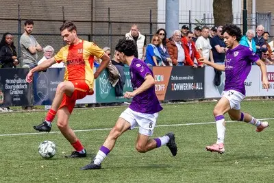 Scheidsrechters spelen hoofdrol in derde klasse D: ‘Hij floot bij iedere scheet, belachelijk’