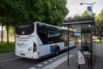 Bussen in Brabant rijden vakantiedienstregeling