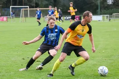Spektakelstuk tussen FC Eindhoven AV en FC Cranendonck levert tien goals op: ‘Het was vooral heel slecht voetbal’