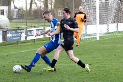 DEES-trainer Erik Oeben stopt nog voor eerste competitiewedstrijd: ‘We waren wel verbaasd toen we het hoorden’