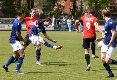Na een jaar blessureleed start Teun Graat eindelijk weer in de basis bij Handel: ‘Hij was klaar om te starten’