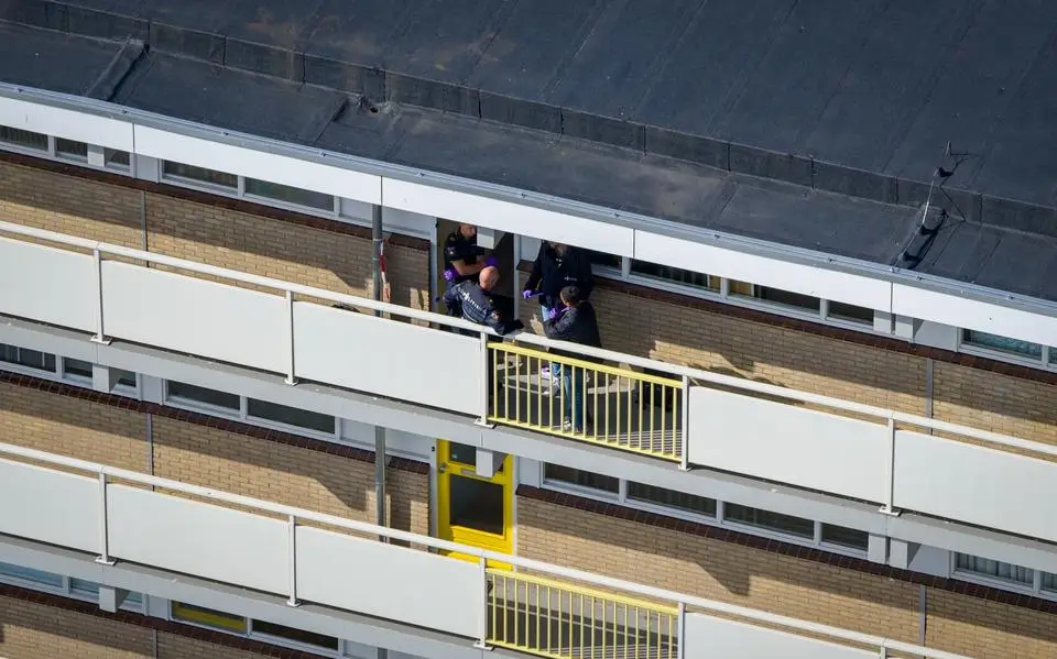 Nieuw toewijzingsbeleid na tweede moord flat Sneek: ‘Wy moatte wat mei de gefoelens fan ûnfeiligens’