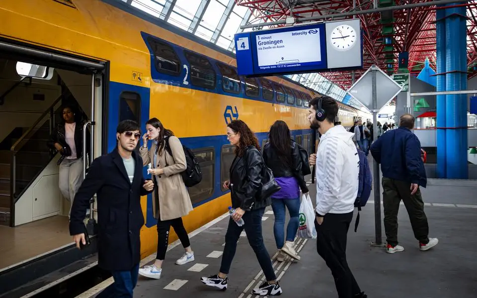 NS-borden gaan vanaf oktober op een donkere modus