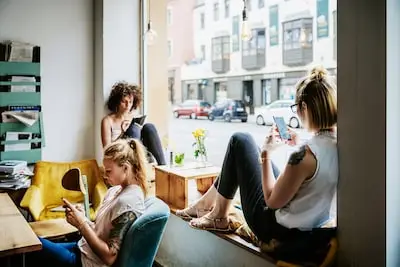 De prijs van gemak: waarom comfort ons kwetsbaar maakt